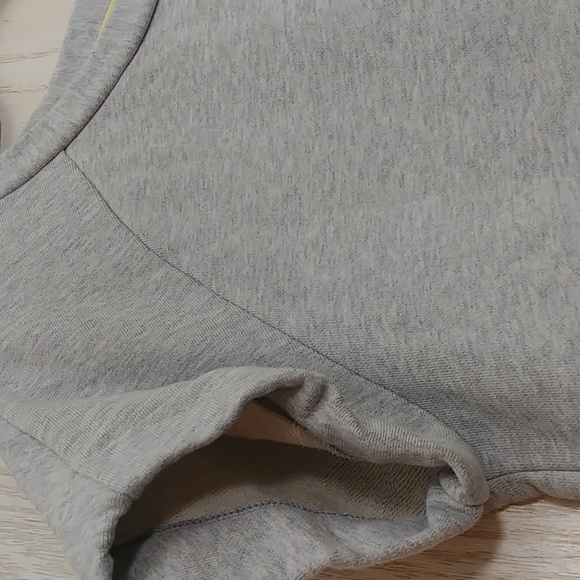 Kate Spade Sweatshirt - Picture 5 of 12